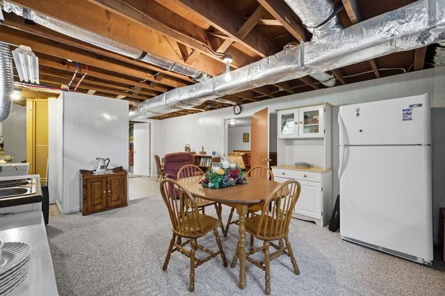 2466 LITTLE GAP RD, Elkton, VA 22827