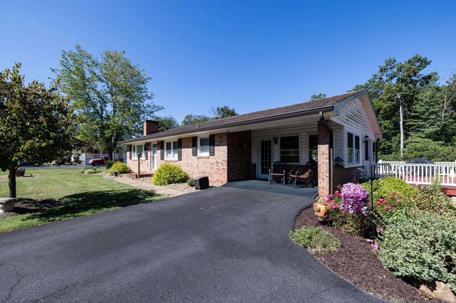 2466 LITTLE GAP RD, Elkton, VA 22827