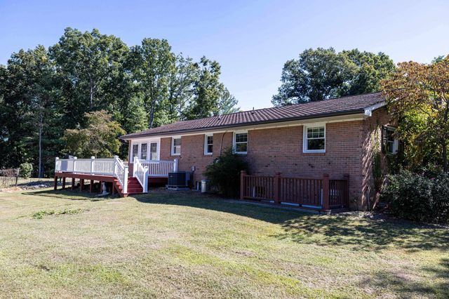 2466 LITTLE GAP RD, Elkton, VA 22827
