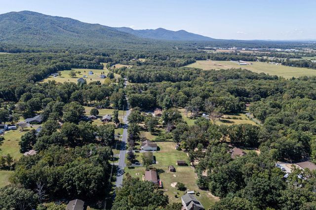 2466 LITTLE GAP RD, Elkton, VA 22827