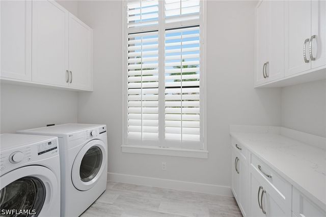 931 Ivory CT, Marco Island, FL 34145