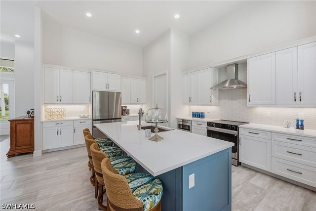931 Ivory CT, Marco Island, FL 34145