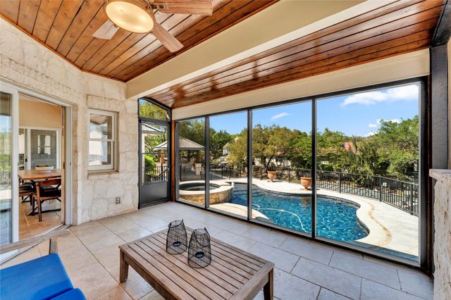 3605 Douglas DR, Horseshoe Bay, TX 78657