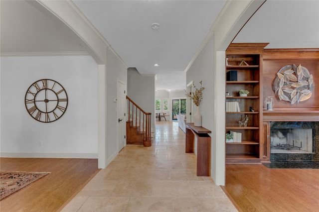 3605 Douglas DR, Horseshoe Bay, TX 78657