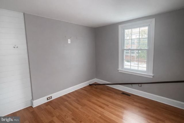 137 S CENTRE ST, Merchantville, NJ 08109