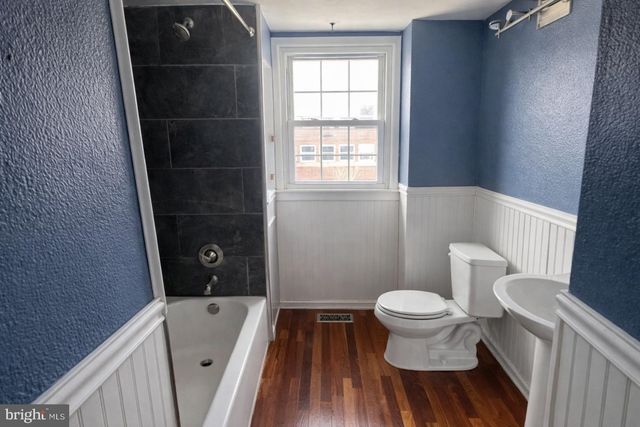 137 S CENTRE ST, Merchantville, NJ 08109