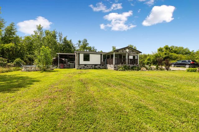 5094 Spring Creek Ln, Lafayette, TN 37083