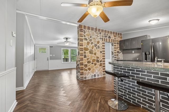 5094 Spring Creek Ln, Lafayette, TN 37083
