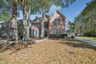 2818 Maple Bend Drive, Houston, TX 77345