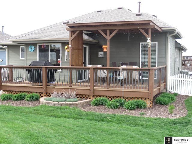 2509 Aberdeen Drive, Papillion, NE 68133