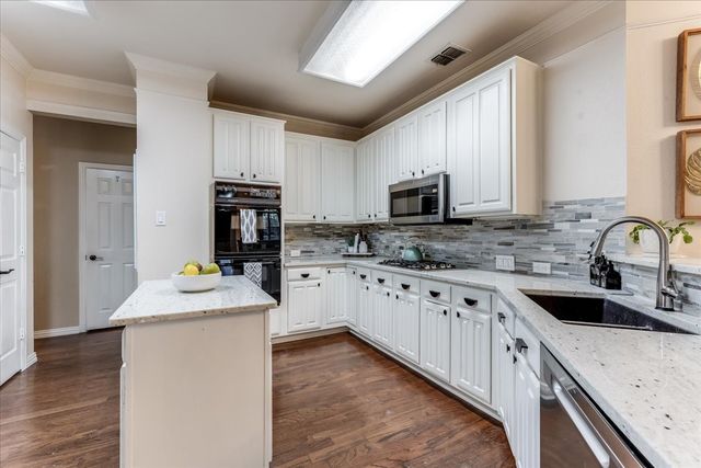11406 New Orleans Drive, Frisco, TX 75035