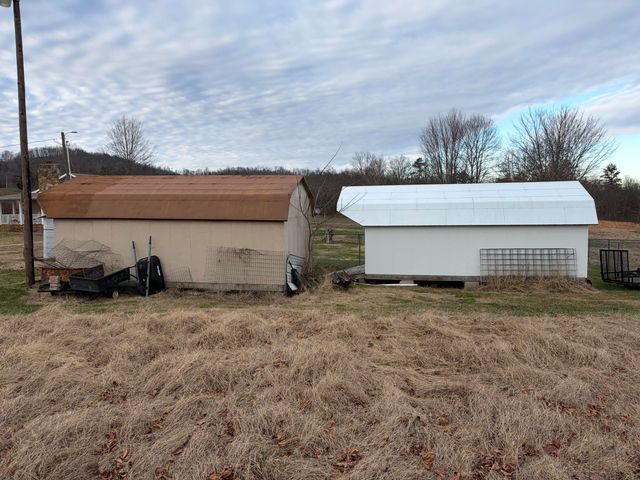 4302 E 904 Highway, Williamsburg, KY 40769