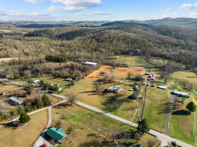 4302 E 904 Highway, Williamsburg, KY 40769