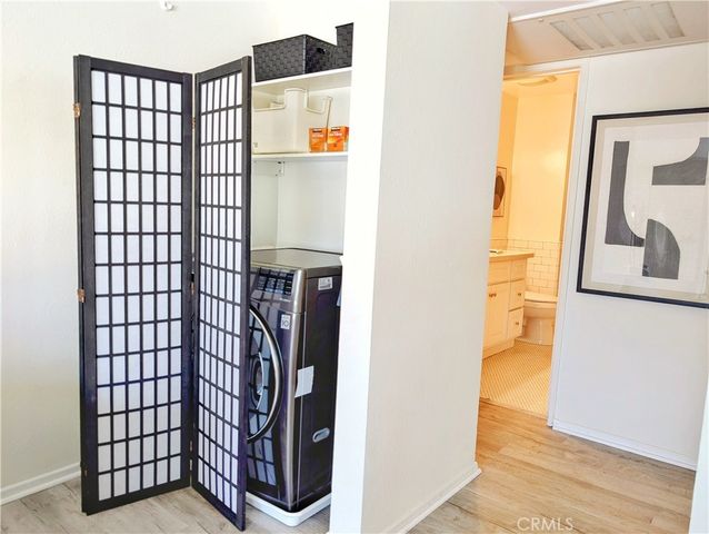 970 Palm Avenue 215, West Hollywood, CA 90069