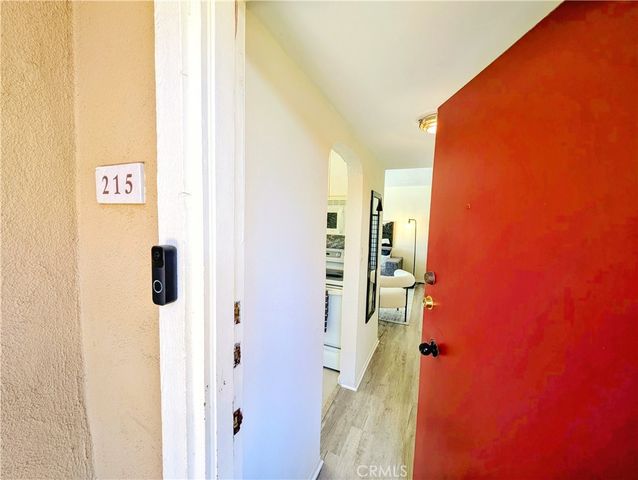 970 Palm Avenue 215, West Hollywood, CA 90069