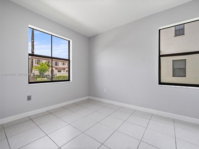 11860 SW 245th Terrace, Homestead, FL 33032