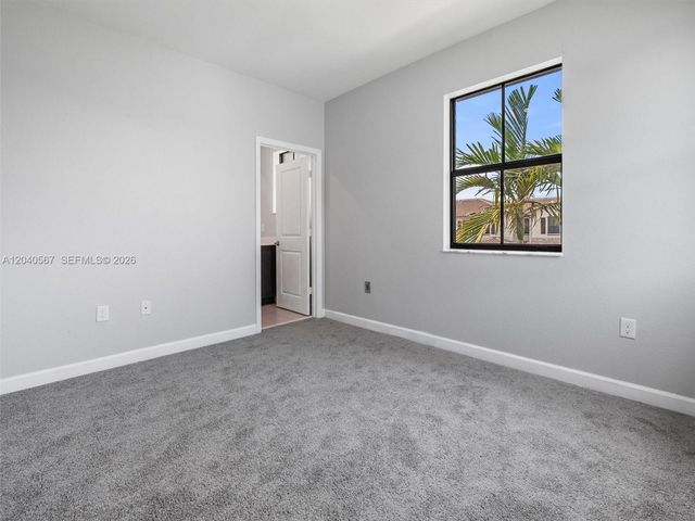 11860 SW 245th Terrace, Homestead, FL 33032