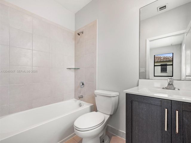 11860 SW 245th Terrace, Homestead, FL 33032