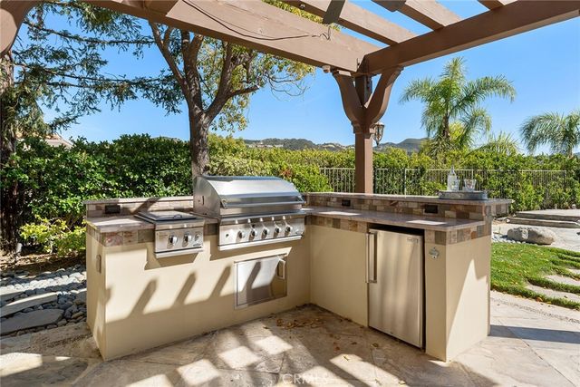24920 Paseo Del Rancho, Calabasas, CA 91302