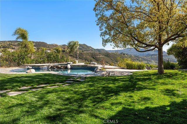 24920 Paseo Del Rancho, Calabasas, CA 91302