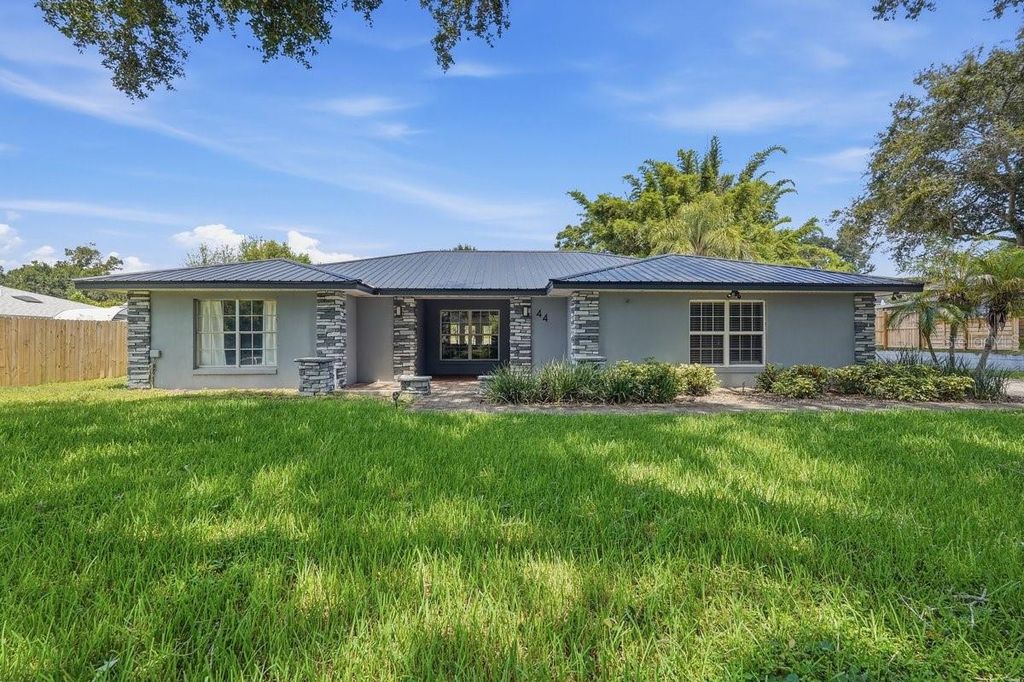 44 BREVARD DRIVE, Winter Haven, FL 33884