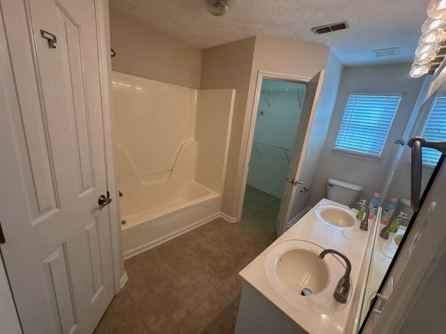 1603 Galston Ct, Murfreesboro, TN 37128