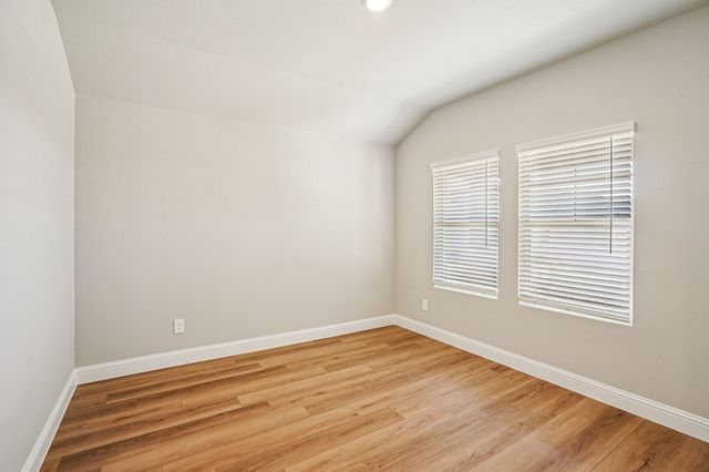 2219 Horseshoe Lane, Seagoville, TX 75159