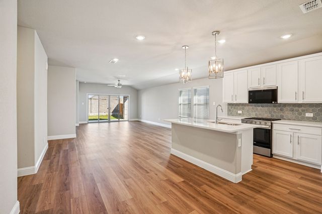 2219 Horseshoe Lane, Seagoville, TX 75159