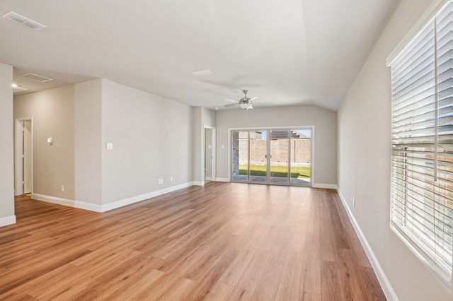 2219 Horseshoe Lane, Seagoville, TX 75159