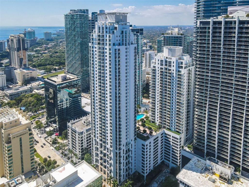 1060 Brickell Ave 3601, Miami, FL 33131