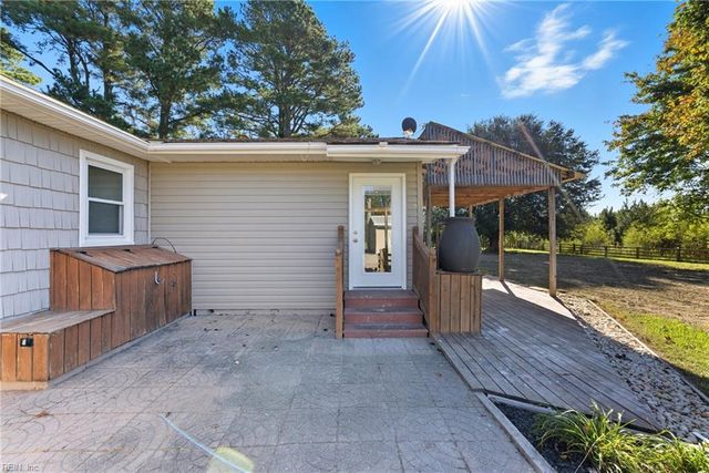 608 Tulls Creek RD, Moyock, NC 27958