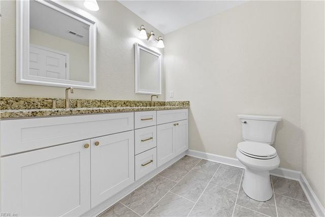 608 Tulls Creek RD, Moyock, NC 27958