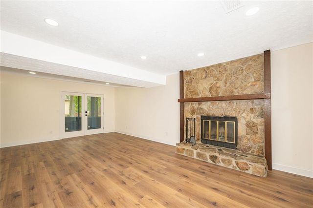 10175 Old Woodland Entry, Johns Creek, GA 30022