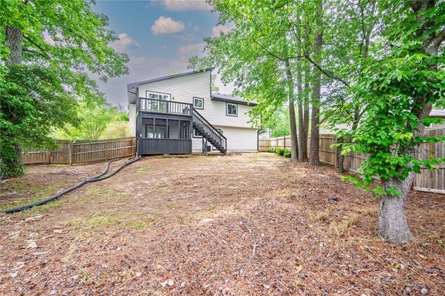 10175 Old Woodland Entry, Johns Creek, GA 30022