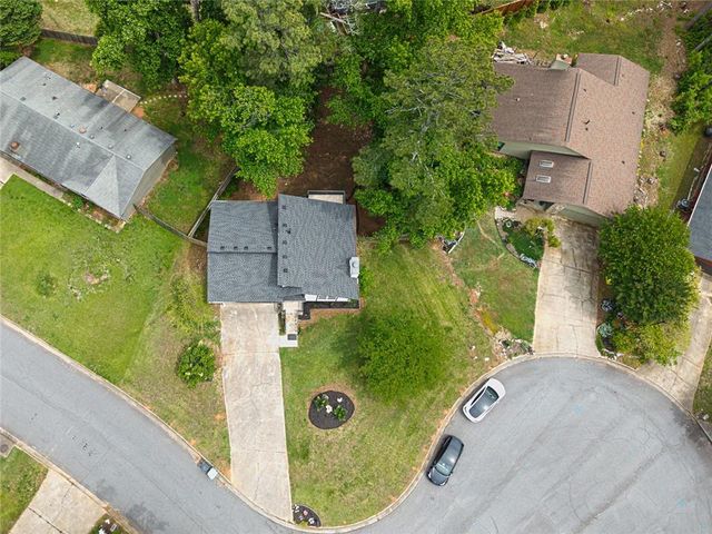 10175 Old Woodland Entry, Johns Creek, GA 30022