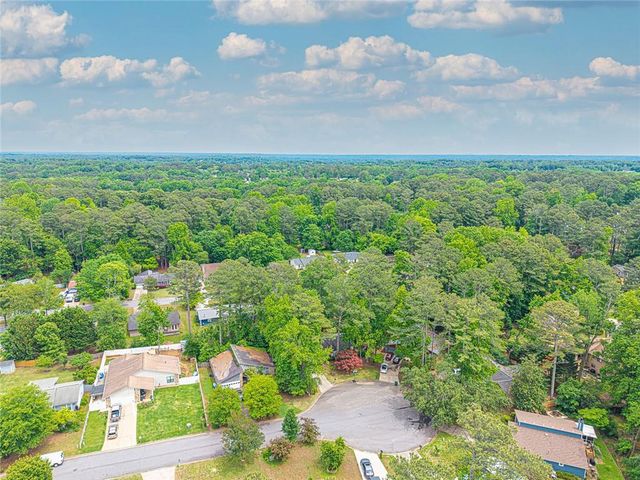 10175 Old Woodland Entry, Johns Creek, GA 30022