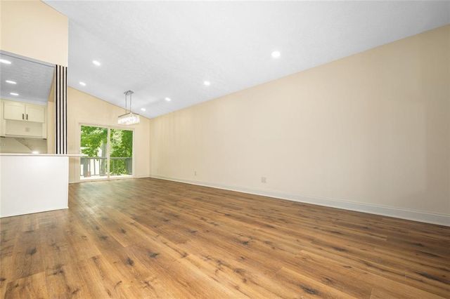 10175 Old Woodland Entry, Johns Creek, GA 30022