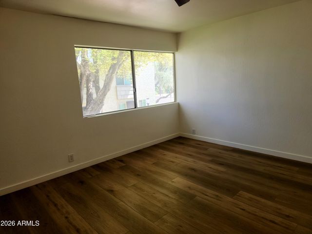 4600 N 68TH Street 304, Scottsdale, AZ 85251