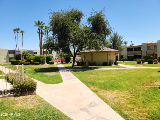 4600 N 68TH Street 304, Scottsdale, AZ 85251