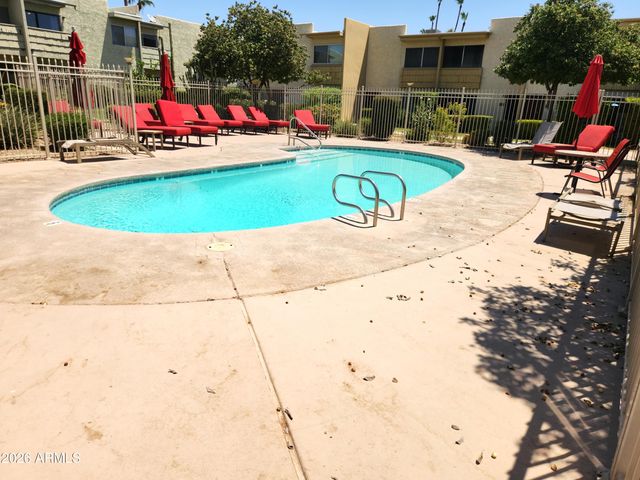 4600 N 68TH Street 304, Scottsdale, AZ 85251
