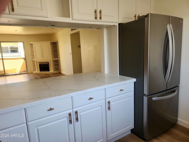 4600 N 68TH Street 304, Scottsdale, AZ 85251