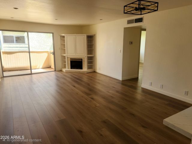 4600 N 68TH Street 304, Scottsdale, AZ 85251