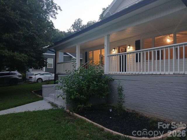 105 N Inman Avenue, Bessemer City, NC 28016