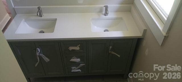 105 N Inman Avenue, Bessemer City, NC 28016