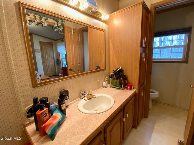 75 Cedar Ridge Way, Fort Ann, NY 12827