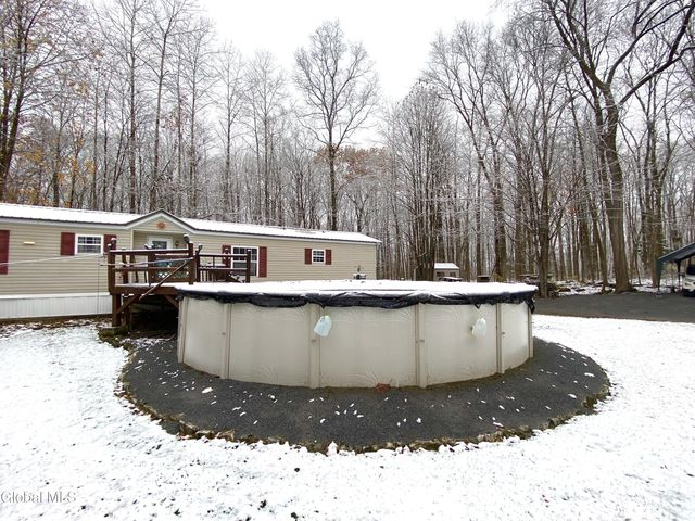 75 Cedar Ridge Way, Fort Ann, NY 12827