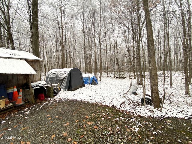 75 Cedar Ridge Way, Fort Ann, NY 12827