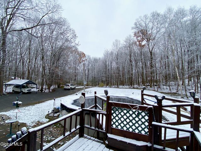 75 Cedar Ridge Way, Fort Ann, NY 12827