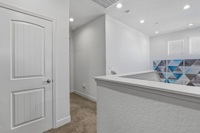 398 Atlantica Drive S, Madera, CA 93636