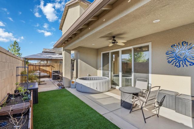 398 Atlantica Drive S, Madera, CA 93636